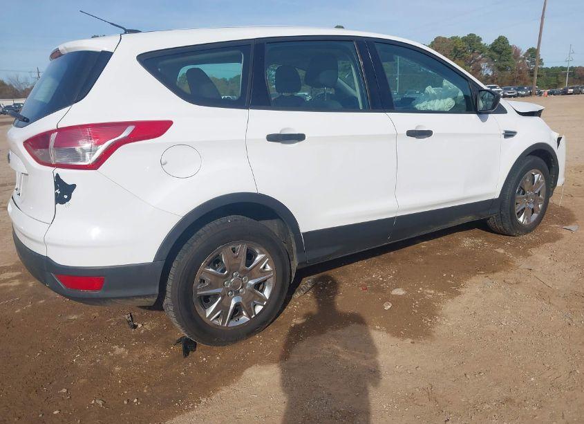 Photo 4 of 2016 Ford Escape S (VIN 1FMCU0F73GUA09814)