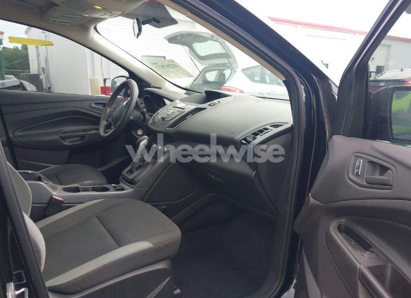 Photo 5 of 2016 Ford Escape S (VIN 1FMCU0F73GUA90300)