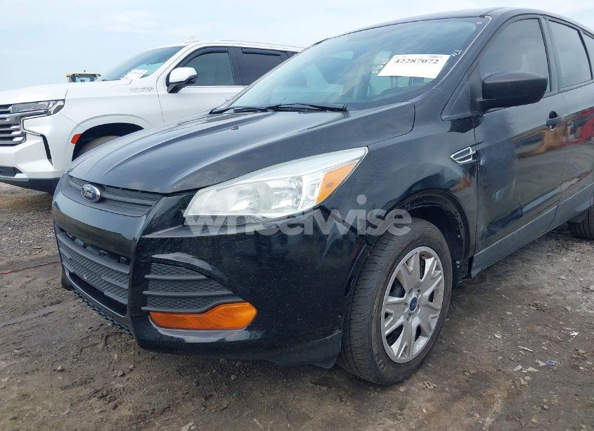 Photo 6 of 2016 Ford Escape S (VIN 1FMCU0F73GUA90300)