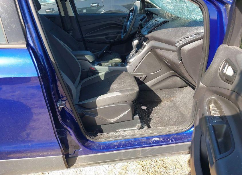 Photo 5 of 2016 Ford Escape S (VIN 1FMCU0F73GUB04180)