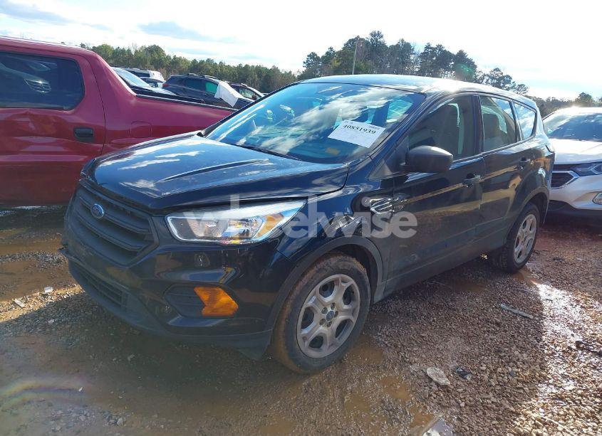 Photo 2 of 2017 Ford Escape S (VIN 1FMCU0F73HUE84297)