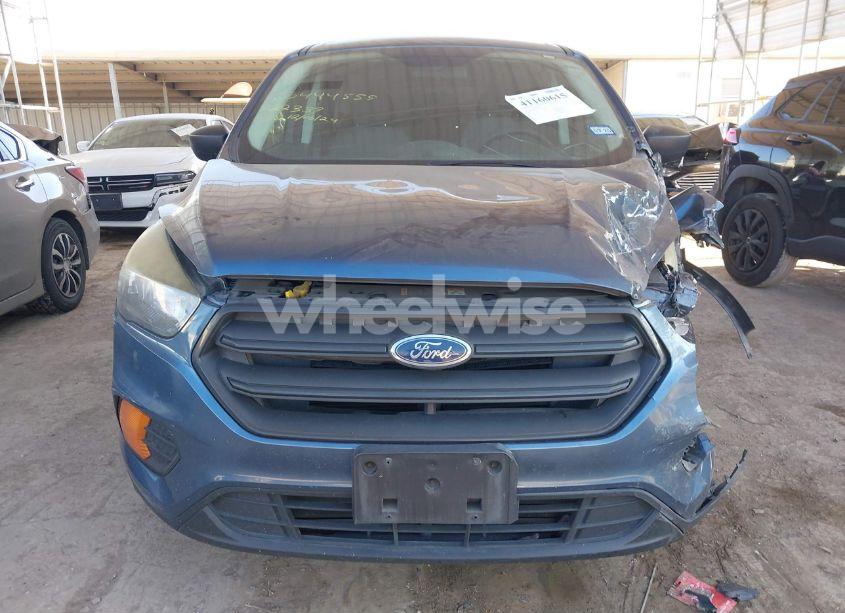 Photo 13 of 2018 Ford Escape S (VIN 1FMCU0F73JUA22389)