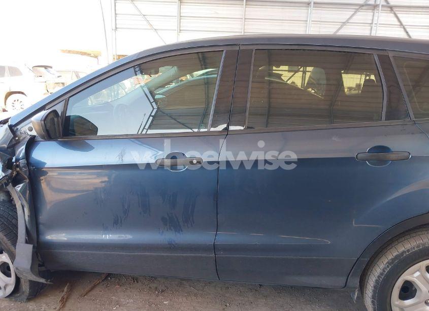 Photo 15 of 2018 Ford Escape S (VIN 1FMCU0F73JUA22389)