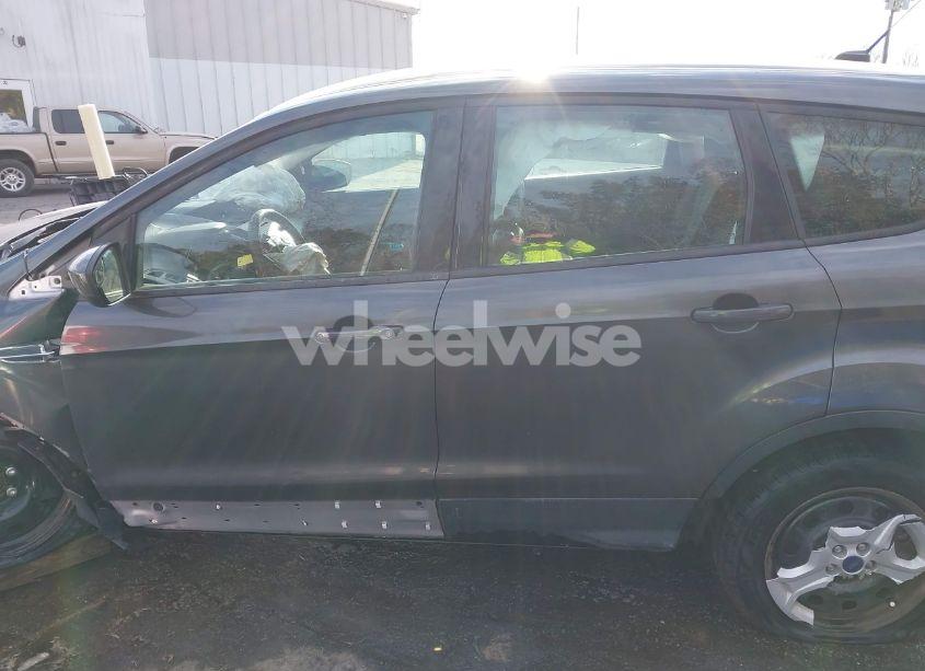 Photo 14 of 2018 Ford Escape S (VIN 1FMCU0F73JUB20094)