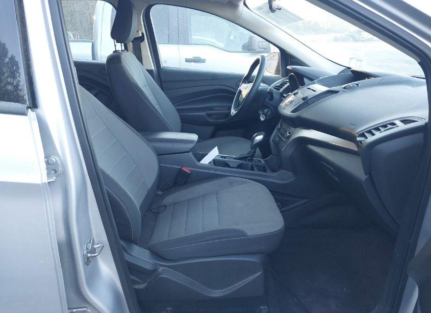 Photo 5 of 2018 Ford Escape S (VIN 1FMCU0F73JUD33899)