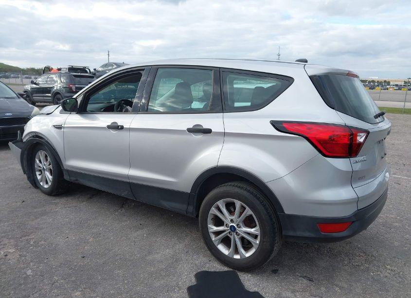 Photo 14 of 2019 Ford Escape S (VIN 1FMCU0F73KUA59170)