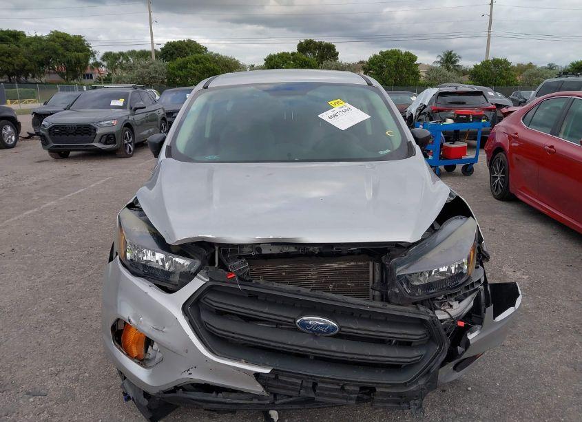 Photo 6 of 2019 Ford Escape S (VIN 1FMCU0F73KUA59170)
