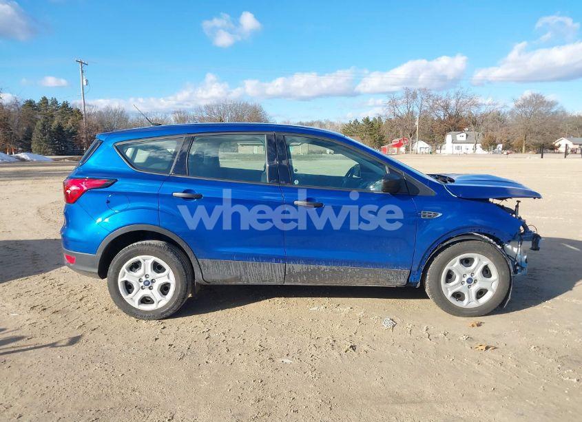 Photo 13 of 2019 Ford Escape S (VIN 1FMCU0F73KUA92265)