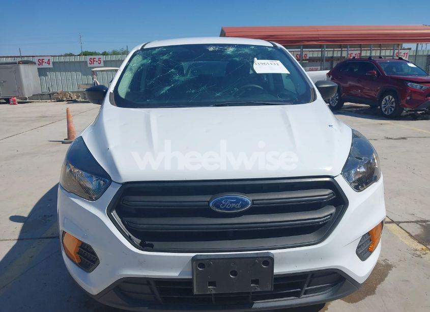 Photo 13 of 2019 Ford Escape S (VIN 1FMCU0F73KUB00462)