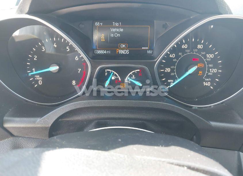 Photo 7 of 2019 Ford Escape S (VIN 1FMCU0F73KUB00462)