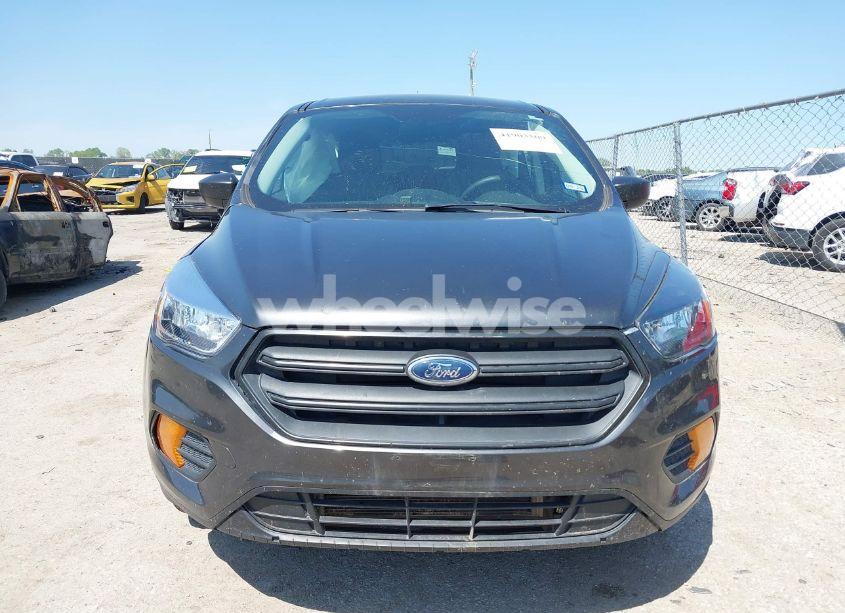 Photo 12 of 2019 Ford Escape S (VIN 1FMCU0F73KUB94925)
