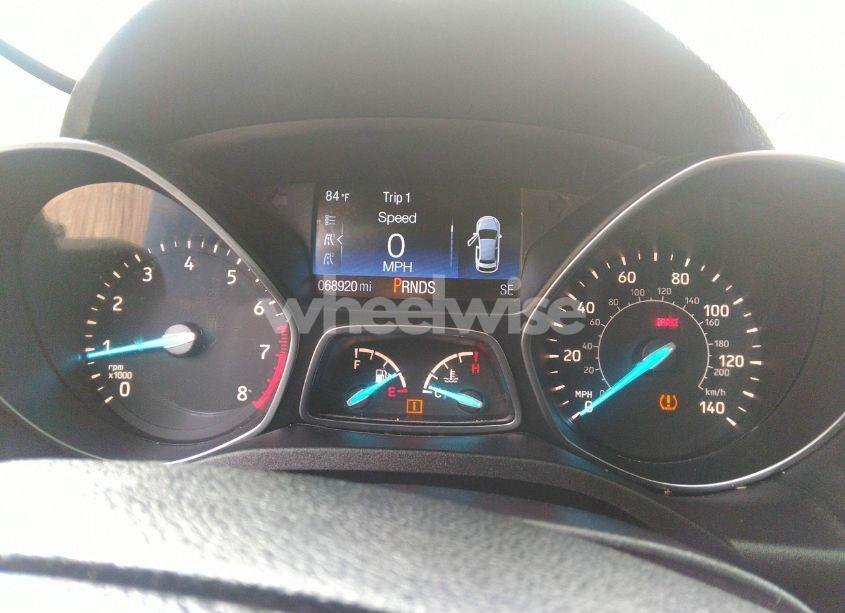 Photo 7 of 2019 Ford Escape S (VIN 1FMCU0F73KUC25400)