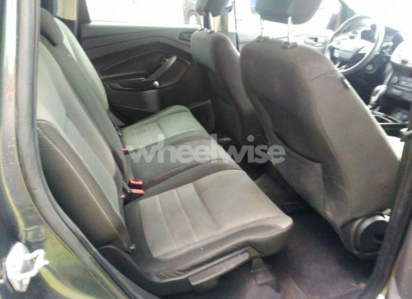 Photo 8 of 2019 Ford Escape S (VIN 1FMCU0F73KUC25400)