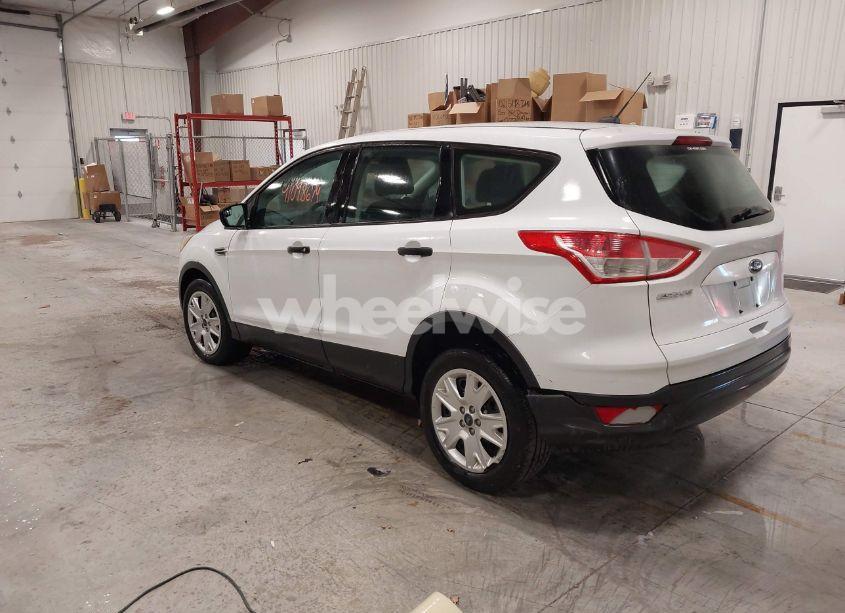 Photo 3 of 2013 Ford Escape S (VIN 1FMCU0F74DUA04875)