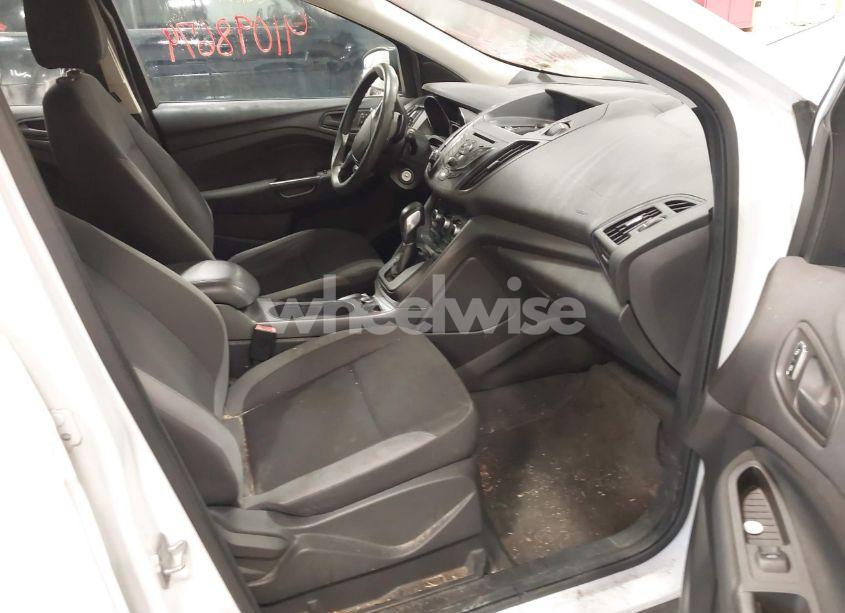 Photo 5 of 2013 Ford Escape S (VIN 1FMCU0F74DUA04875)