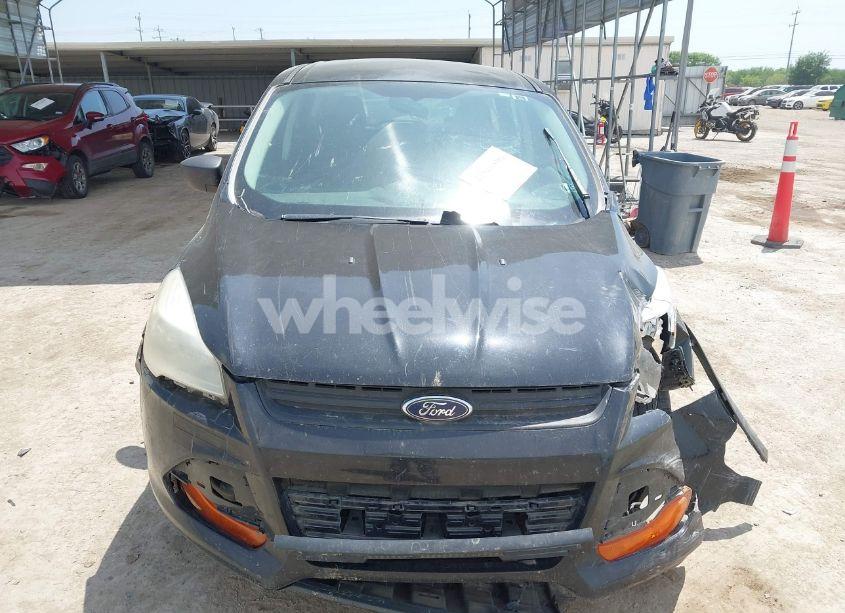 Photo 11 of 2013 Ford Escape S (VIN 1FMCU0F74DUB45395)
