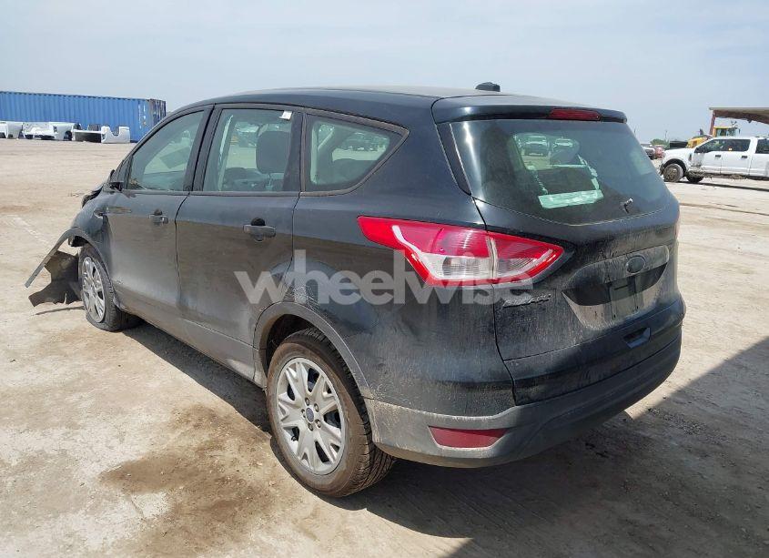 Photo 3 of 2013 Ford Escape S (VIN 1FMCU0F74DUB45395)