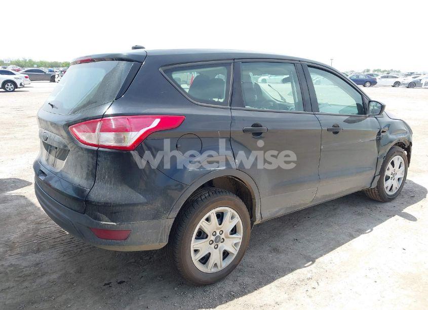 Photo 4 of 2013 Ford Escape S (VIN 1FMCU0F74DUB45395)