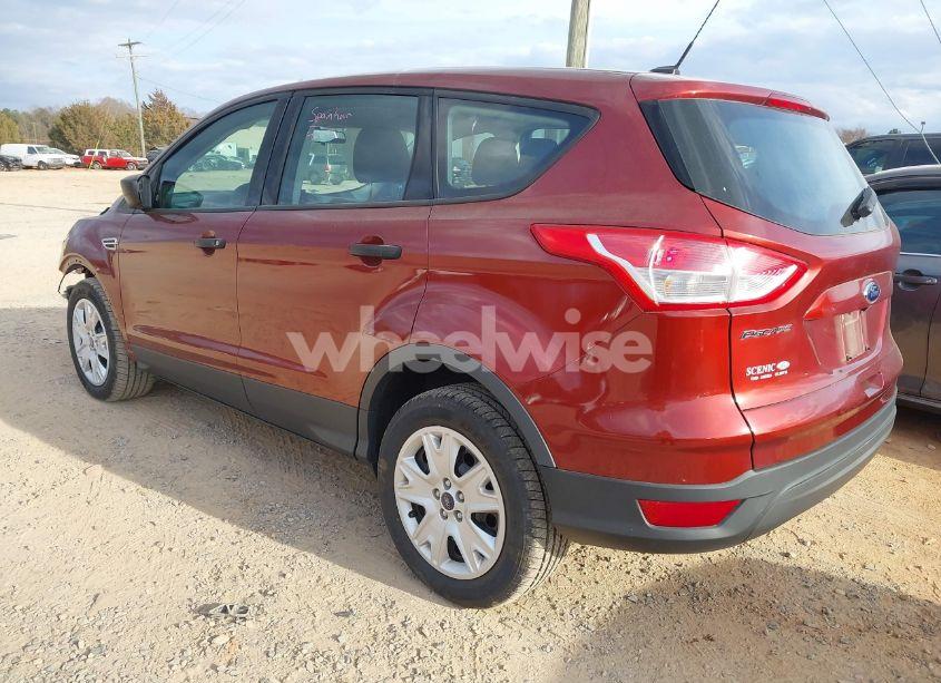 Photo 3 of 2014 Ford Escape S (VIN 1FMCU0F74EUA82817)