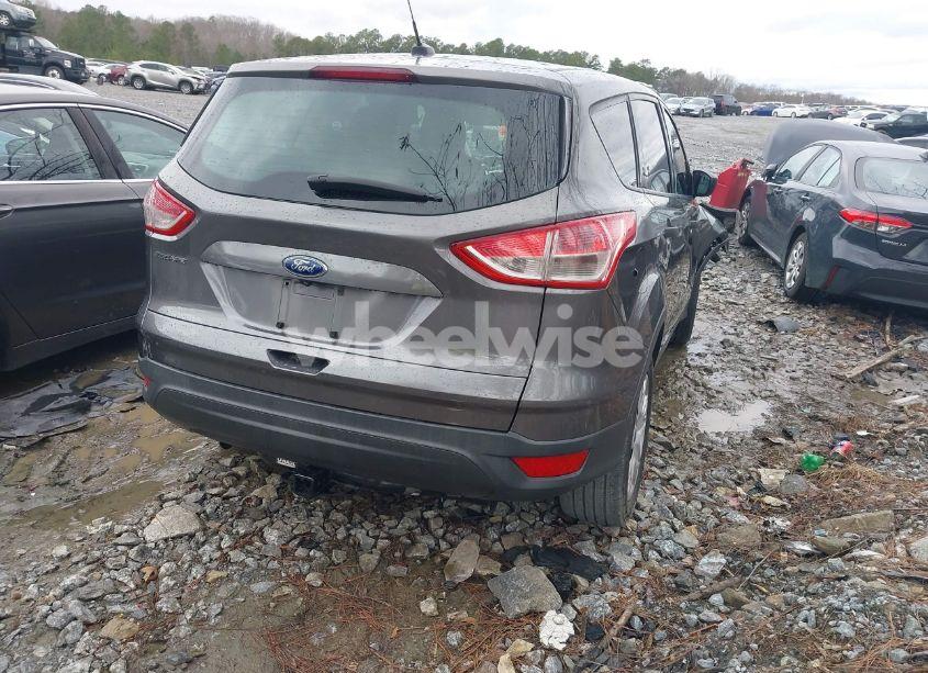 Photo 4 of 2014 Ford Escape S (VIN 1FMCU0F74EUA90321)