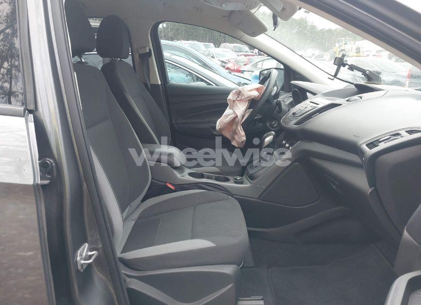 Photo 5 of 2014 Ford Escape S (VIN 1FMCU0F74EUA90321)