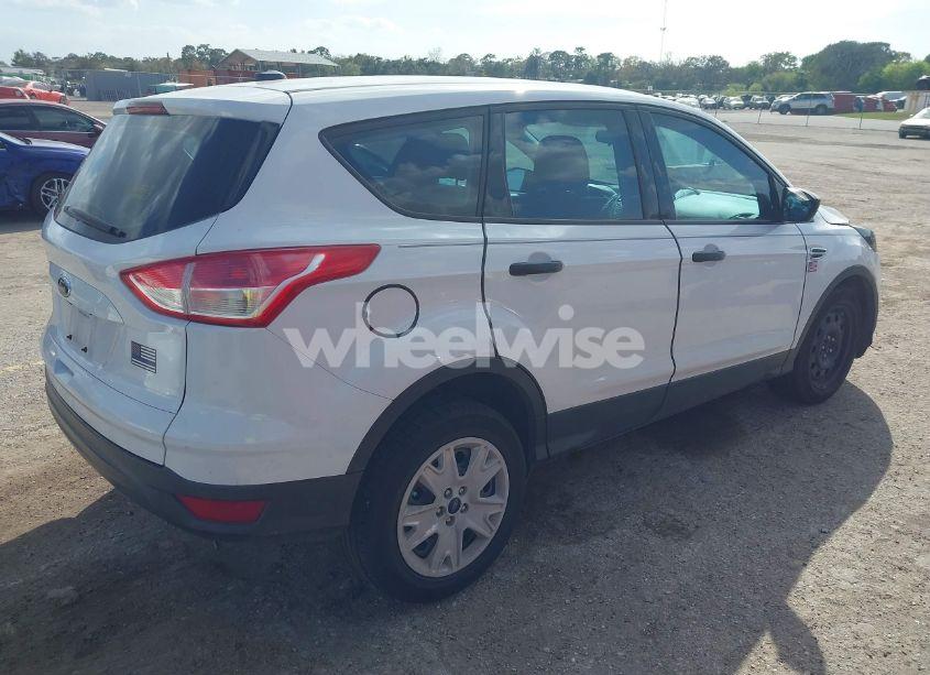 Photo 4 of 2014 Ford Escape S (VIN 1FMCU0F74EUC27788)