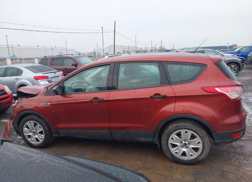 Photo 14 of 2014 Ford Escape S (VIN 1FMCU0F74EUC58166)