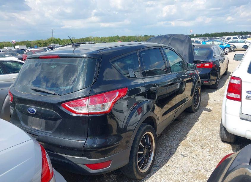Photo 4 of 2014 Ford Escape S (VIN 1FMCU0F74EUC59298)