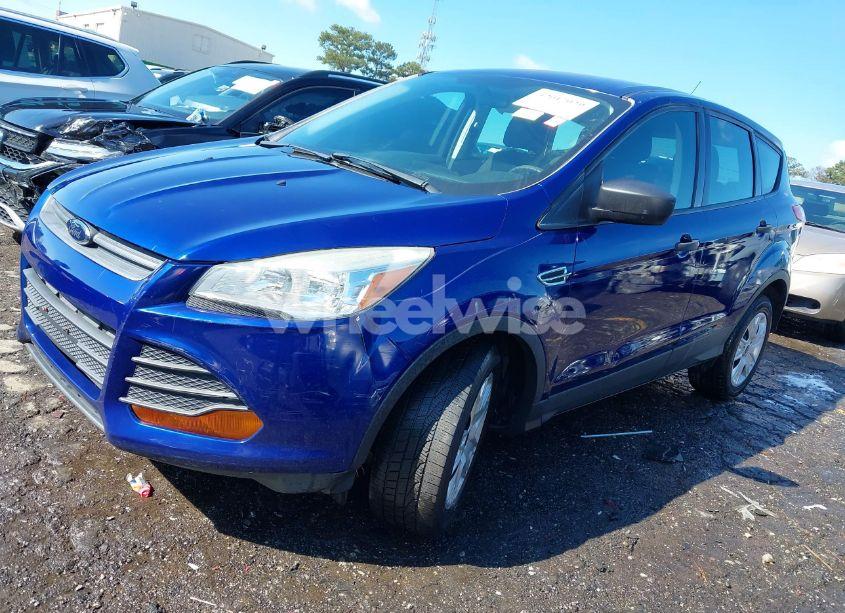 Photo 2 of 2014 Ford Escape S (VIN 1FMCU0F74EUD49518)