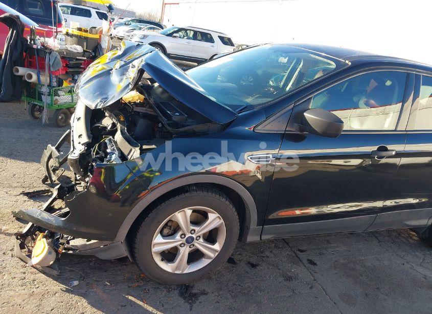 Photo 17 of 2015 Ford Escape S (VIN 1FMCU0F74FUA63315)