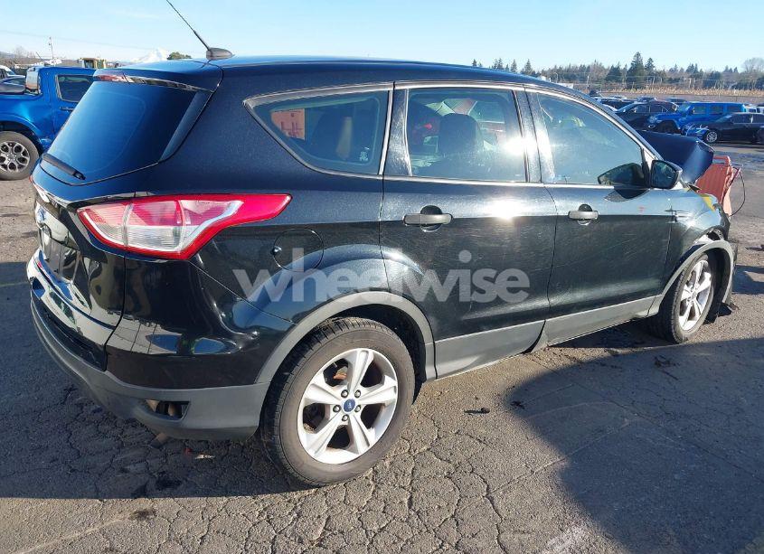 Photo 4 of 2015 Ford Escape S (VIN 1FMCU0F74FUA63315)