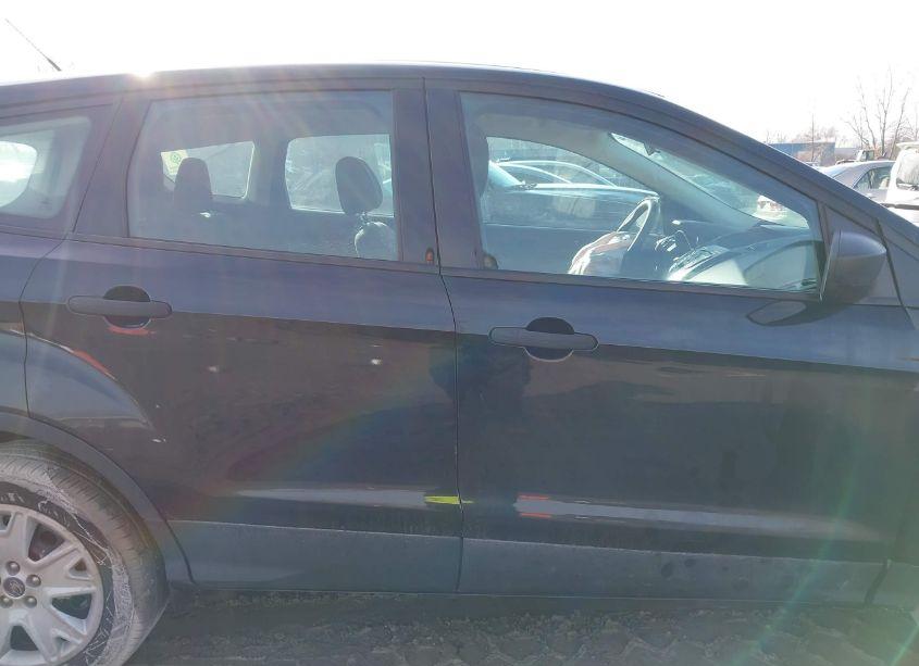 Photo 13 of 2015 Ford Escape S (VIN 1FMCU0F74FUB70395)
