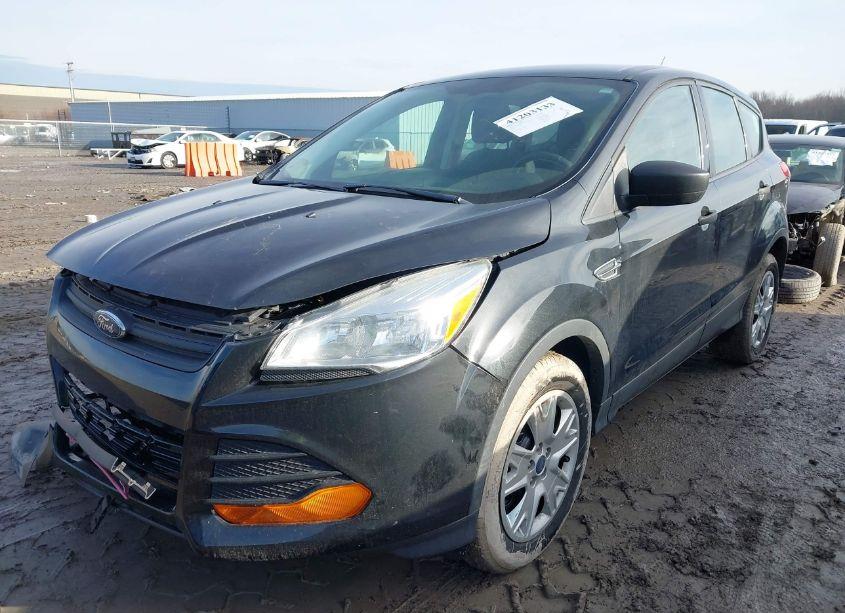 Photo 2 of 2015 Ford Escape S (VIN 1FMCU0F74FUB70395)