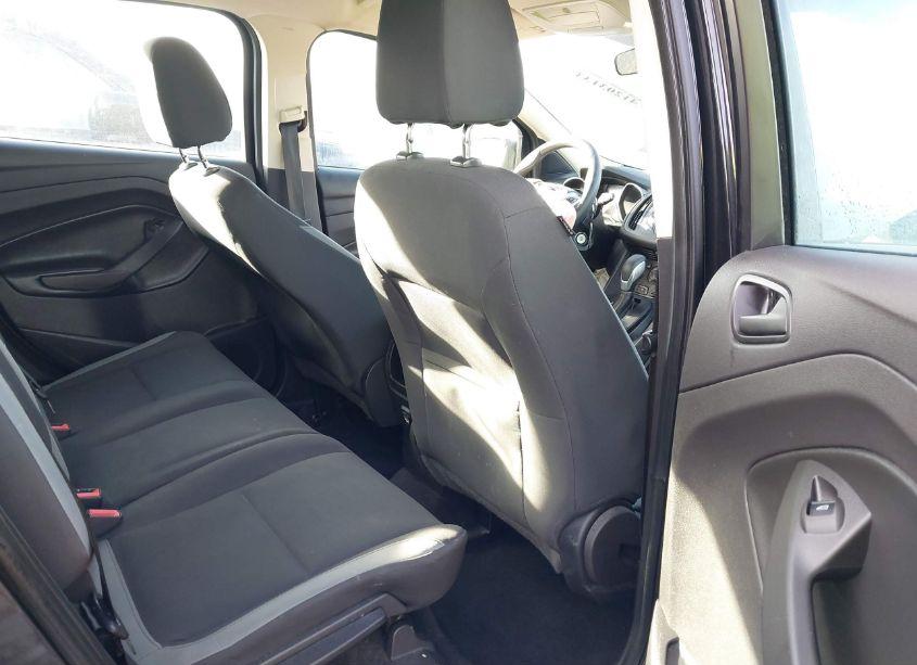 Photo 8 of 2015 Ford Escape S (VIN 1FMCU0F74FUB70395)