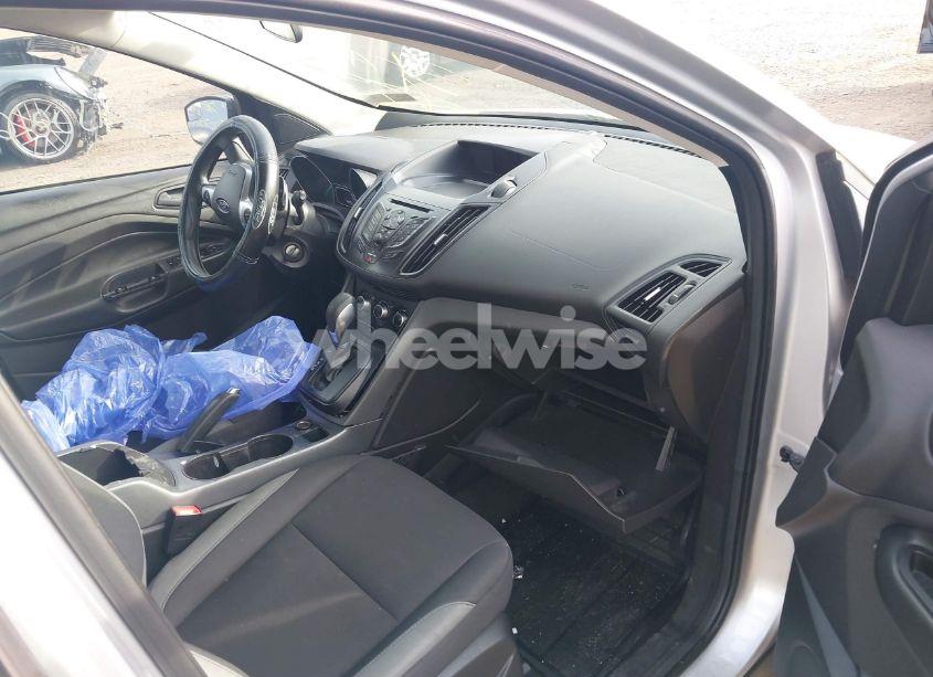 Photo 5 of 2015 Ford Escape S (VIN 1FMCU0F74FUB77394)