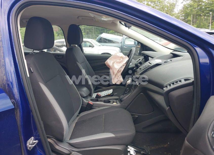 Photo 5 of 2016 Ford Escape S (VIN 1FMCU0F74GUA00815)