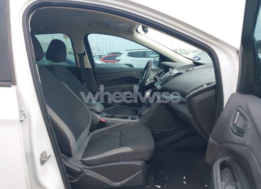 Photo 5 of 2016 Ford Escape S (VIN 1FMCU0F74GUA10132)