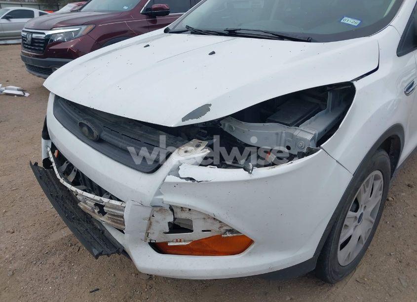 Photo 6 of 2016 Ford Escape S (VIN 1FMCU0F74GUA10132)