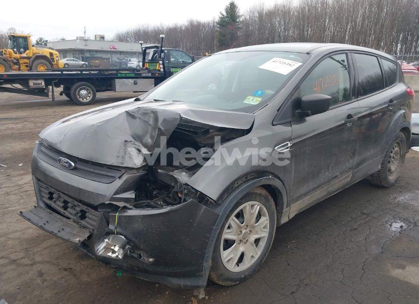 Photo 2 of 2016 Ford Escape S (VIN 1FMCU0F74GUA41395)