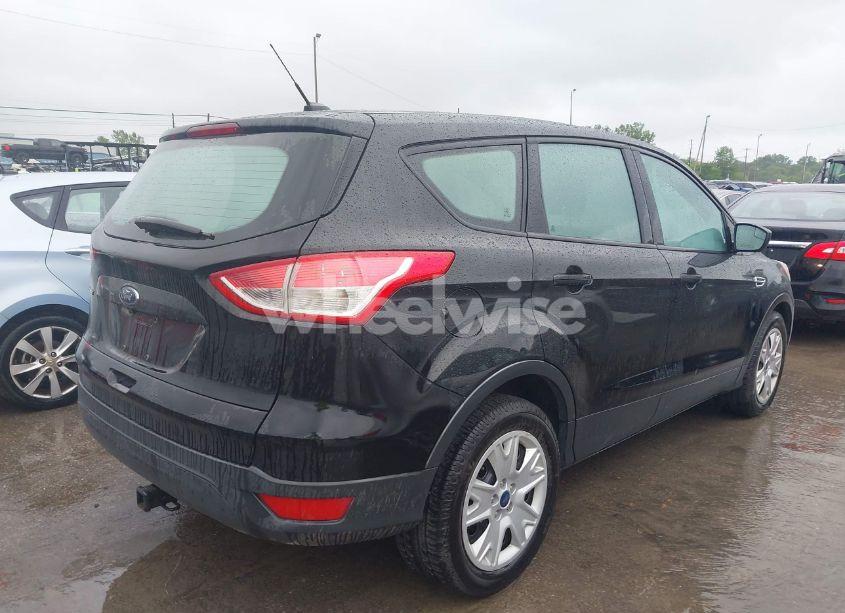 Photo 4 of 2016 Ford Escape S (VIN 1FMCU0F74GUB65151)