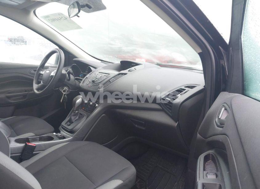 Photo 5 of 2016 Ford Escape S (VIN 1FMCU0F74GUB65151)