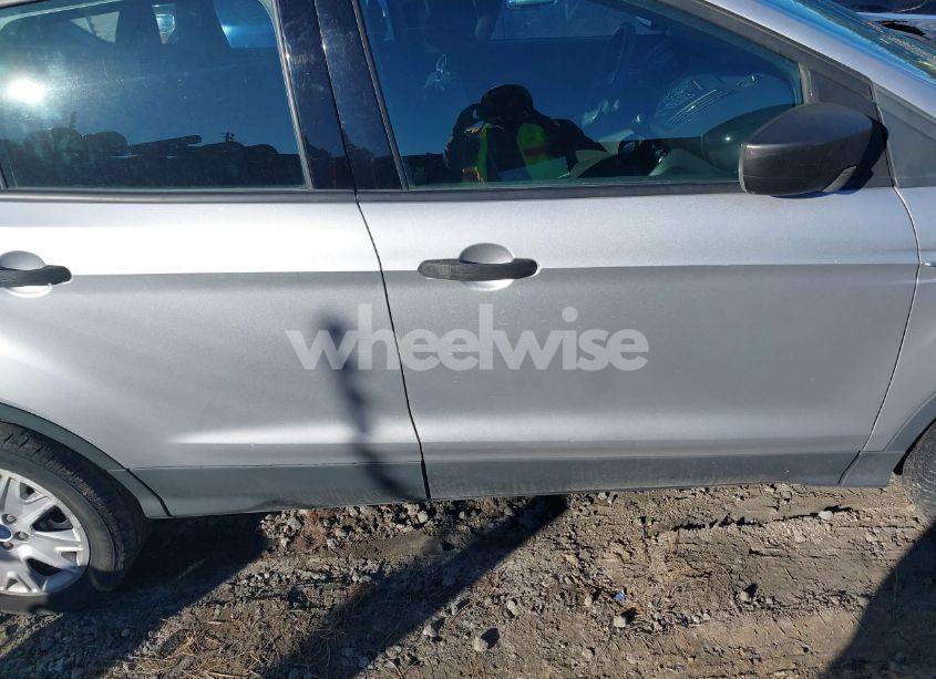 Photo 13 of 2016 Ford Escape S (VIN 1FMCU0F74GUB98134)