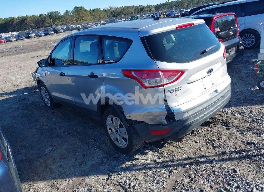 Photo 3 of 2016 Ford Escape S (VIN 1FMCU0F74GUB98134)