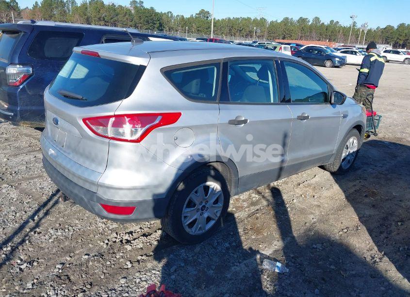 Photo 4 of 2016 Ford Escape S (VIN 1FMCU0F74GUB98134)