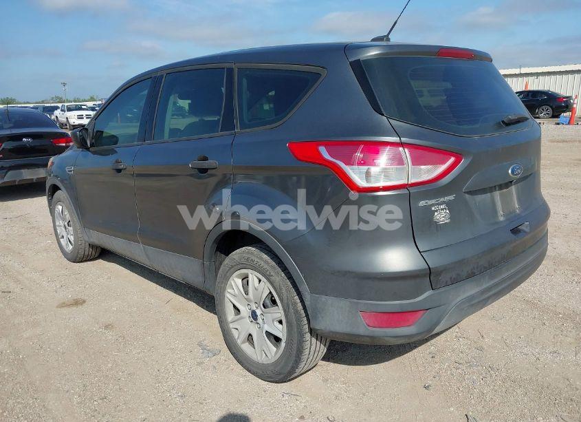 Photo 3 of 2016 Ford Escape S (VIN 1FMCU0F74GUC25722)