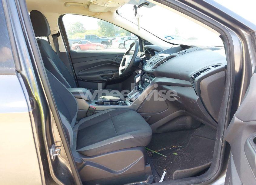 Photo 5 of 2016 Ford Escape S (VIN 1FMCU0F74GUC25722)