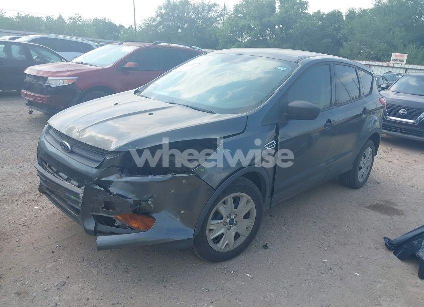 Photo 2 of 2016 Ford Escape S (VIN 1FMCU0F74GUC78484)