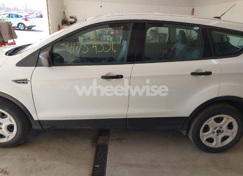 Photo 14 of 2017 Ford Escape S (VIN 1FMCU0F74HUA03280)