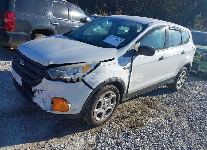 Photo 2 of 2017 Ford Escape S (VIN 1FMCU0F74HUA89027)