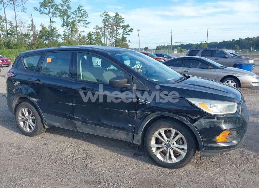 Photo 6 of 2017 Ford Escape S (VIN 1FMCU0F74HUB37044)